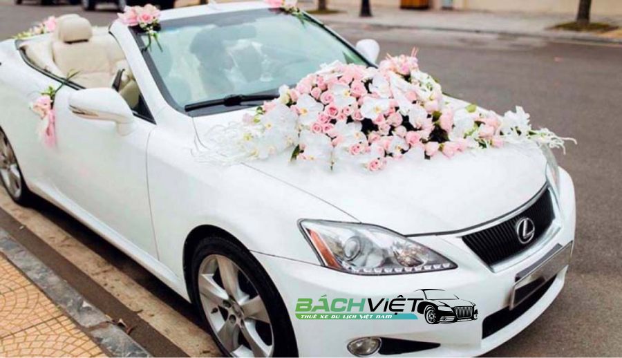 Convertible wedding car rental in CAN THO